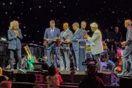 'Let's all choose to make tomorrow better', Artemis II astronauts honored with Stephen Hawking Medal at Starmus